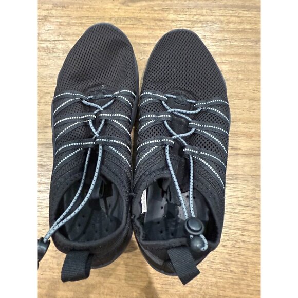 All in Motion Big Kid Boys' Windsor Apparel Water Shoes, size 7 youth - Picture 5 of 9